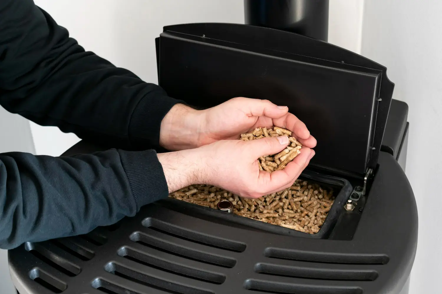 Pellet for domestic heating